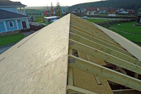 Покрытие крыши ондулином Покрытие крыши ондулином