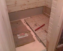 Пол в бане своими руками — пошаговое руководство Пол в бане своими руками — пошаговое руководство